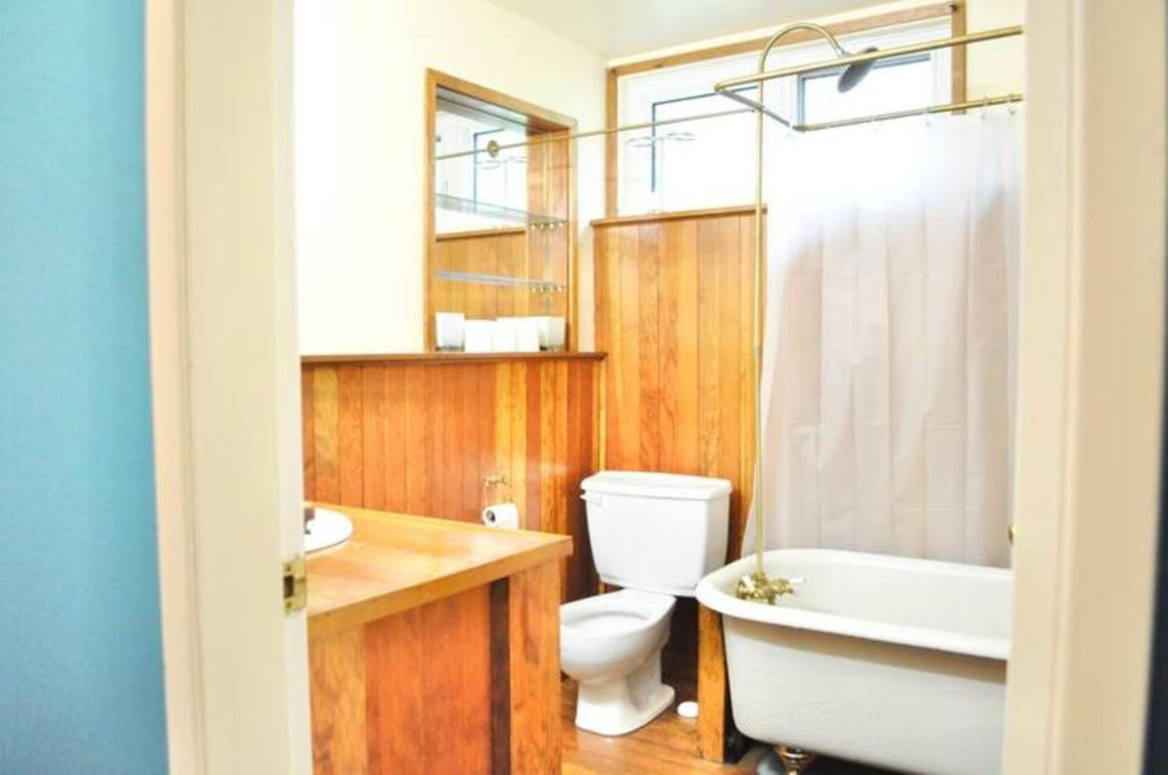 Cozy 1 Bd Suite Centrally Located North Vancouver Dış mekan fotoğraf